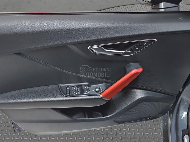 Audi Q2 AUTO/FU.LL