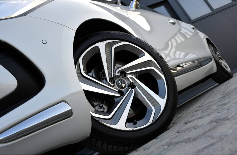 Citroen DS5 2.0HDI/EXCLUSIVE/CH