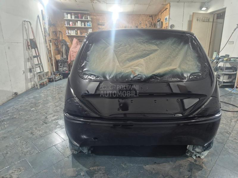 Lancia Ypsilon lancia