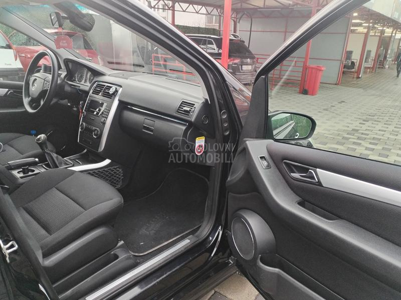 Mercedes Benz B 200 cdi