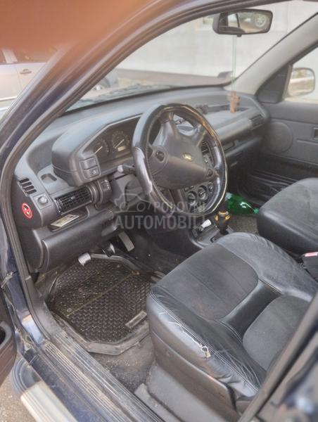 Land Rover Freelander 