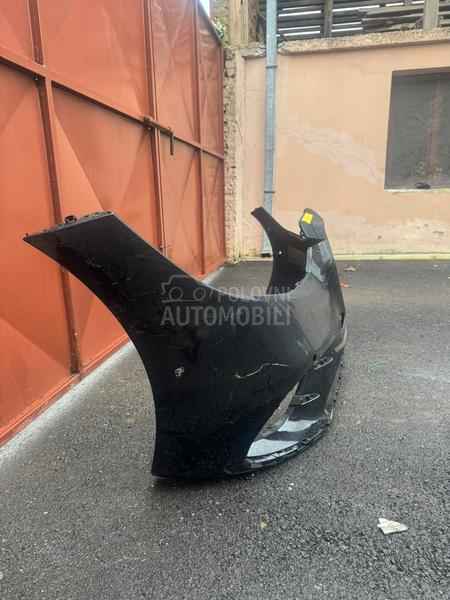 prednji branik R Sport X760