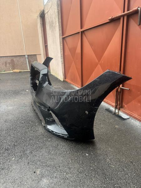 prednji branik R Sport X760