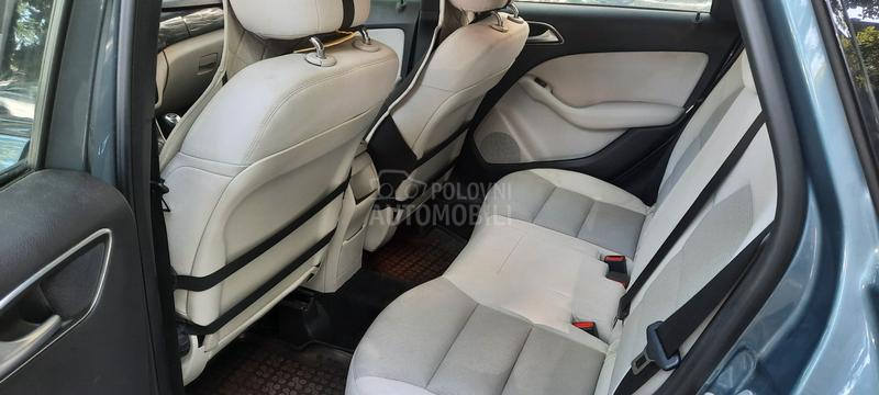 Mercedes Benz B 180 b180cdi sad regiist.