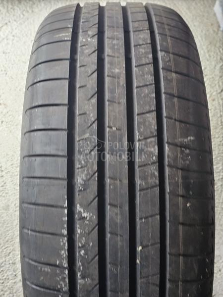 Bridgestone 255/50 R20 Letnja