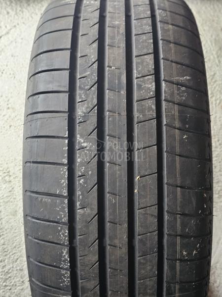 Bridgestone 255/50 R20 Letnja