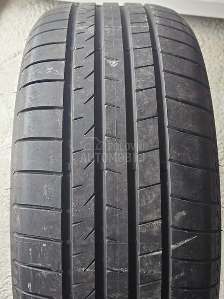 Bridgestone 255/50 R20 Letnja