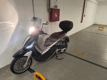 Piaggio Beverly