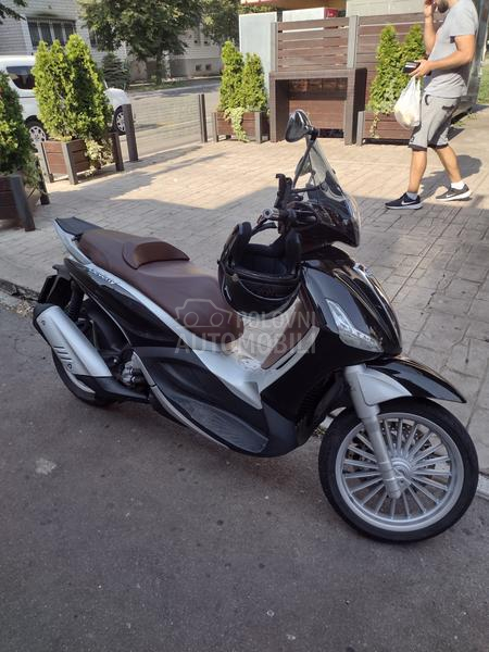 Piaggio Beverly