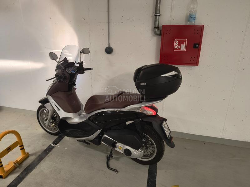 Piaggio Beverly