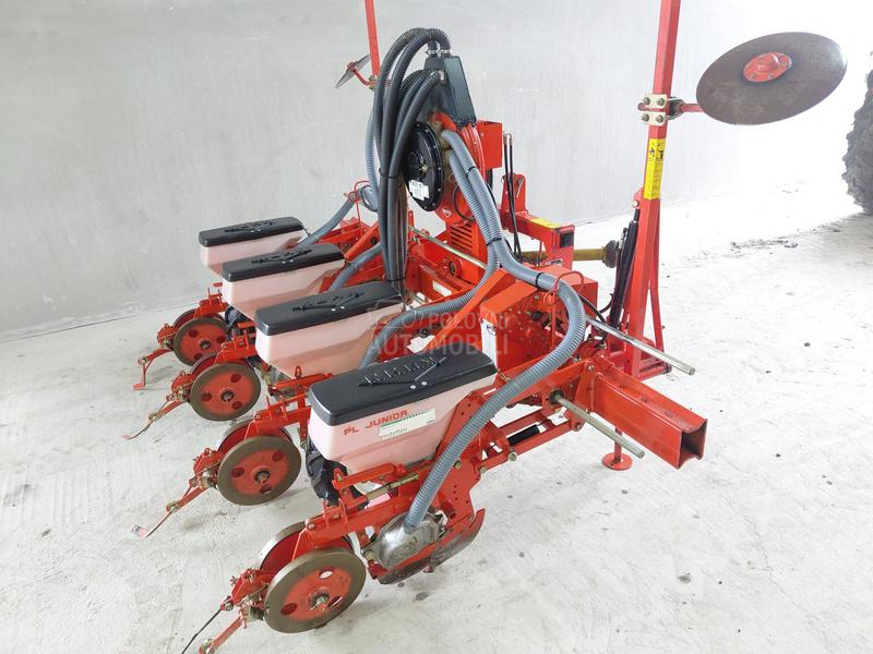 Kuhn PL Junior