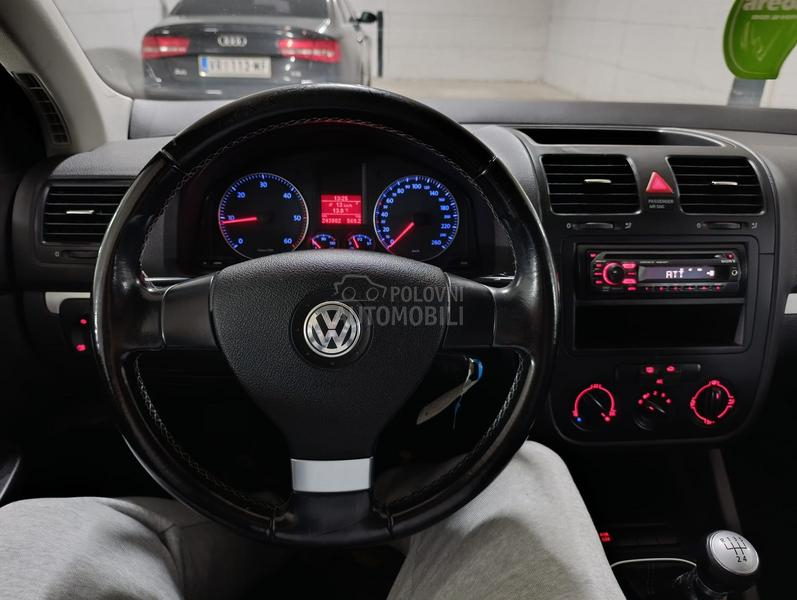 Volkswagen Golf 5 