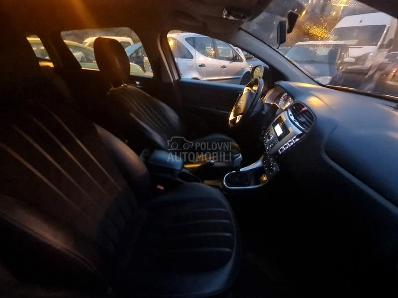 Lancia Delta platino