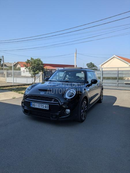 MINI Cooper S AT7