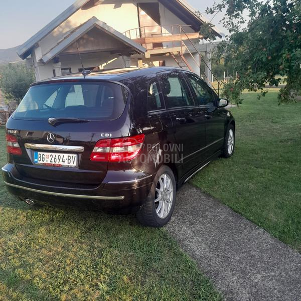 Mercedes Benz B 180 CDI