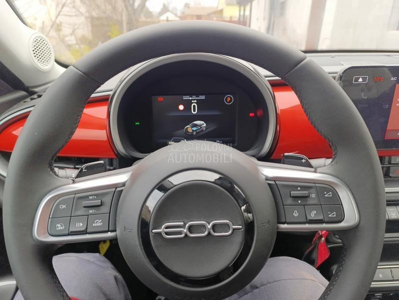 Fiat 600 1.2 hybrid