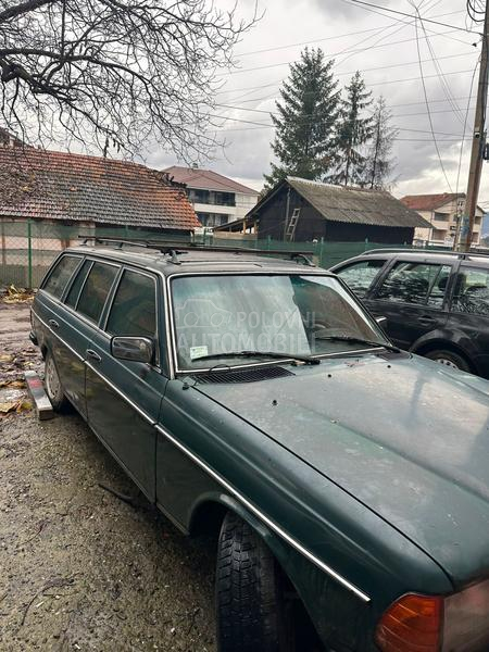 Mercedes Benz W123 300td