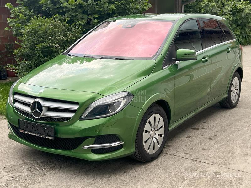 Mercedes Benz B 250 E LEKRTO