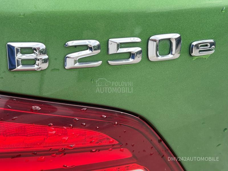 Mercedes Benz B 250 E LEKRTO