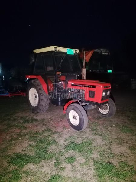 Zetor 7011