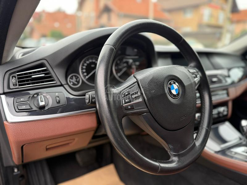 BMW 520 Ch // Auto