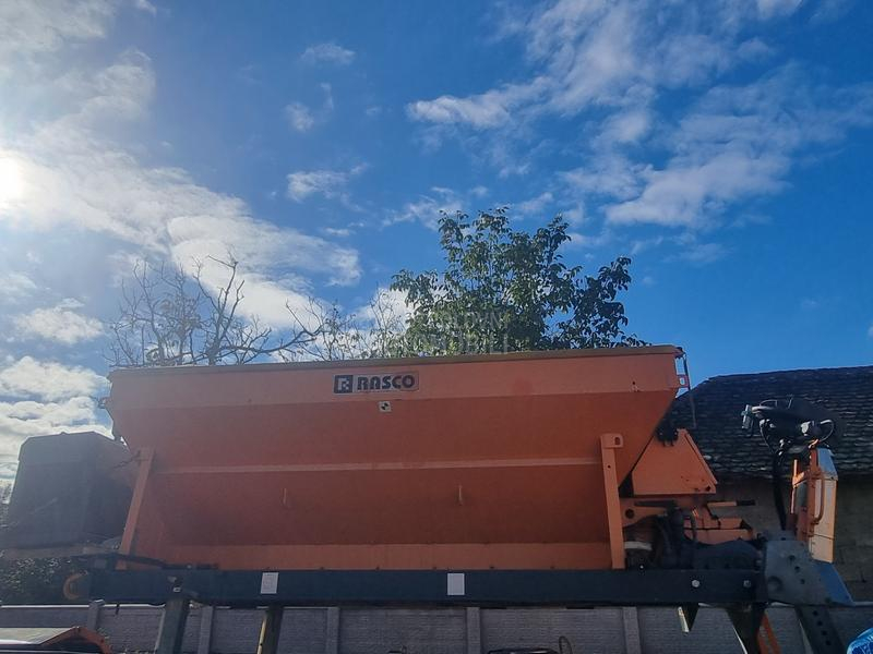 Mercedes Benz Roto posipač Rasco i Riko