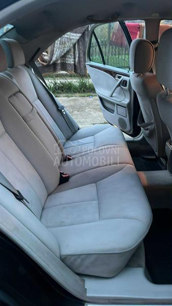 Mercedes Benz E 270 w210