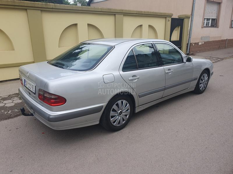 Mercedes Benz E 270 CDI