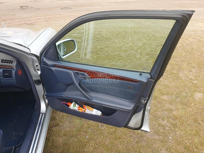 Mercedes Benz E 270 CDI