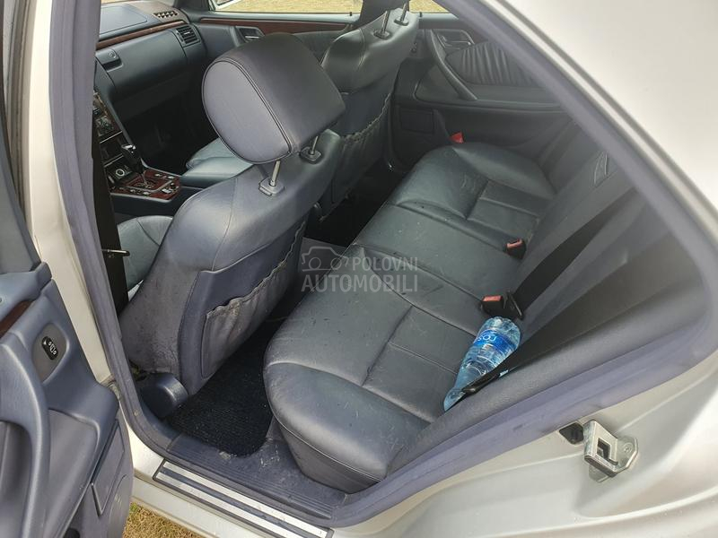 Mercedes Benz E 270 CDI
