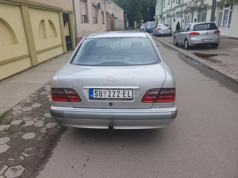 Mercedes Benz E 270 CDI