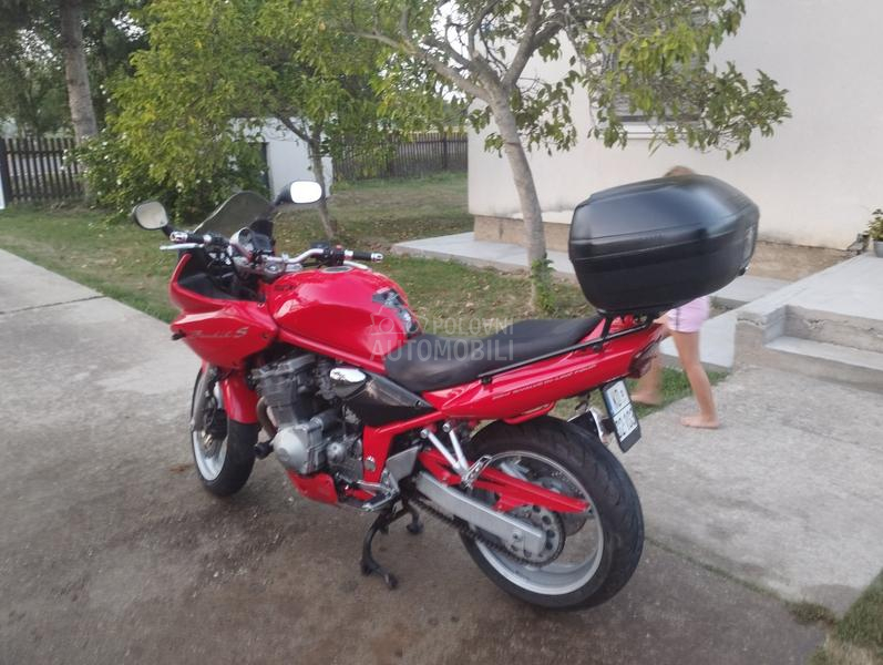 Suzuki bandit S 600