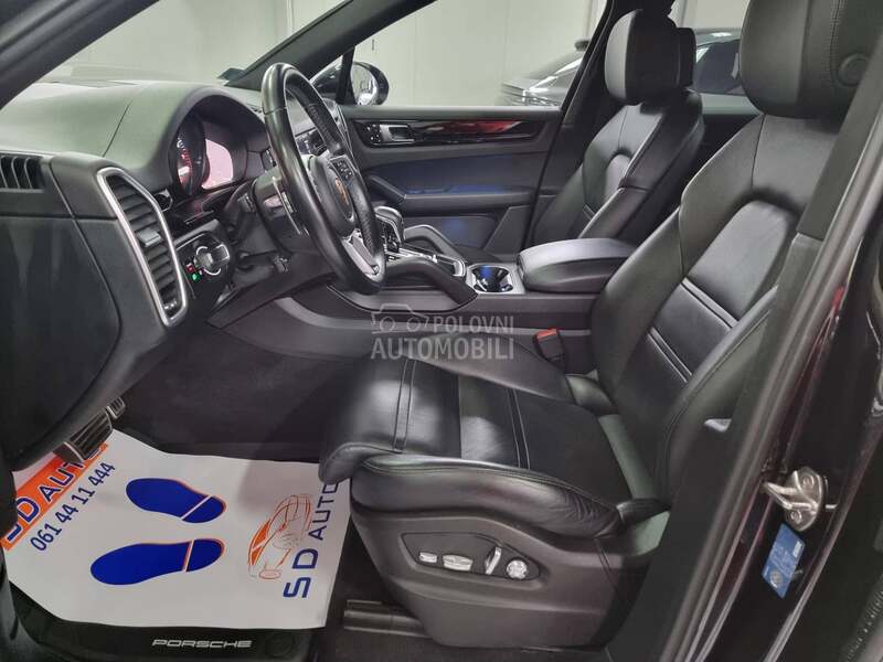 Porsche Cayenne 2.9 V6 S 441