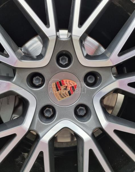 Porsche Cayenne 2.9 V6 S 441