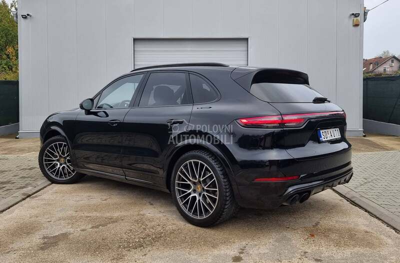 Porsche Cayenne 2.9 V6 S 441