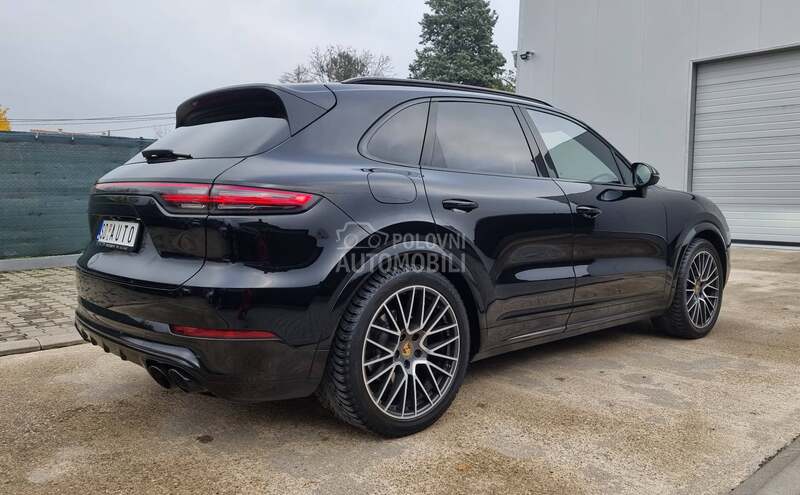 Porsche Cayenne 2.9 V6 S 441