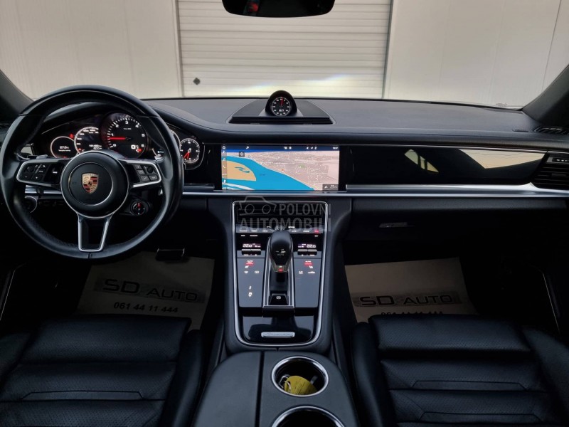 Porsche Panamera 4S