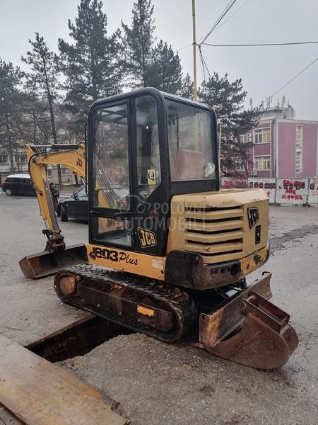 JCB 803 Plus