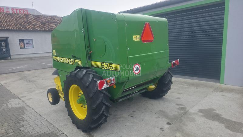 John Deere 575