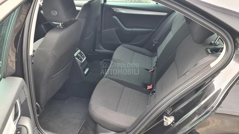 Škoda Octavia 1.6TDI  GREENLINE