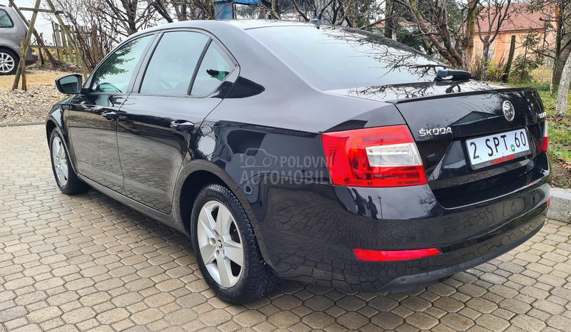 Škoda Octavia 1.6TDI  GREENLINE