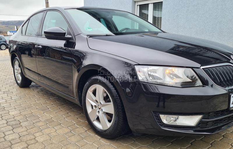 Škoda Octavia 1.6TDI  GREENLINE
