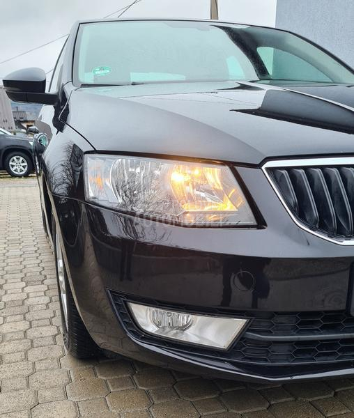 Škoda Octavia 1.6TDI  GREENLINE
