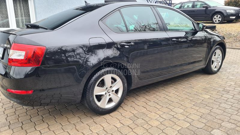 Škoda Octavia 1.6TDI  GREENLINE