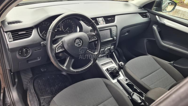 Škoda Octavia 1.6TDI  GREENLINE