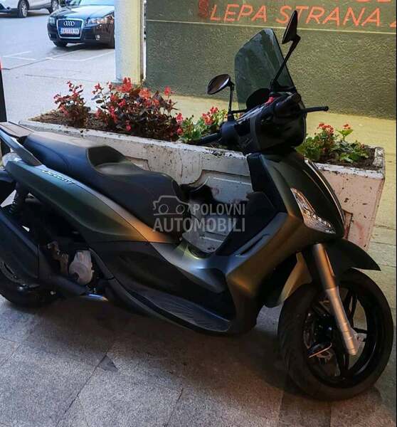 Piaggio Beverly 350 ST ASR