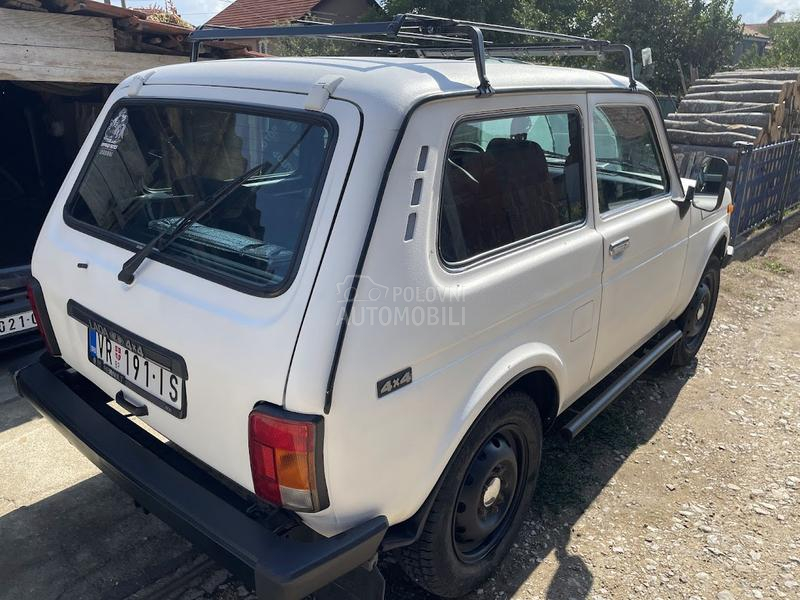 Lada Niva 1.7 i