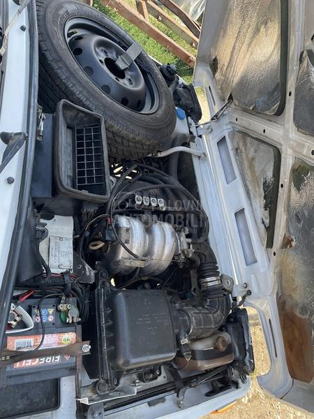 Lada Niva 1.7 i