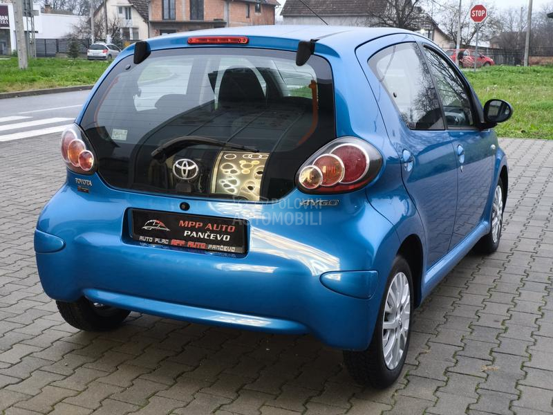 Toyota Aygo 1.0 Confort NAV
