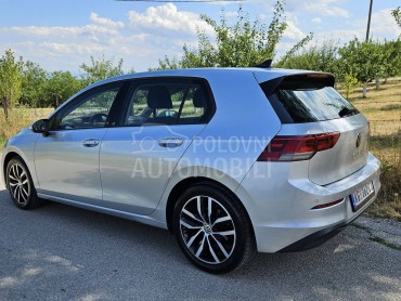 Volkswagen Golf 8 2.0 DSG